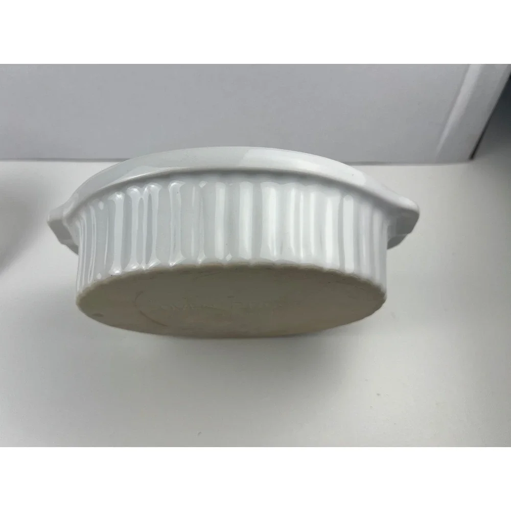 Vintage White Japan Covered Casserole‎ Dish Oven Proof Oval Lid Stoneware Ribbed